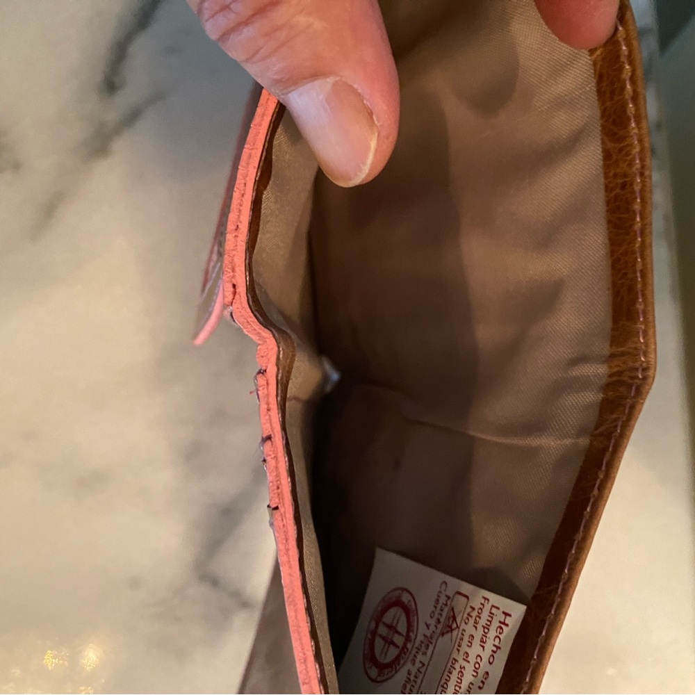 Ladies Wallet - Picture 5 of 6